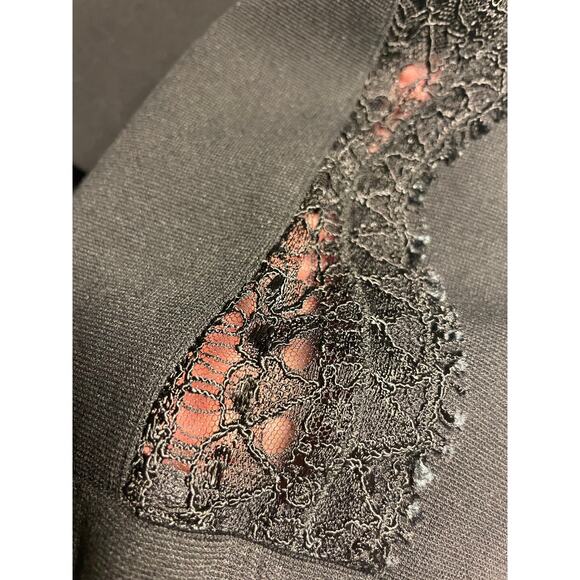 Emilio Pucci Black Cigarette Pants Side Lace Panel Detail SZ 8 - Picture 7 of 13